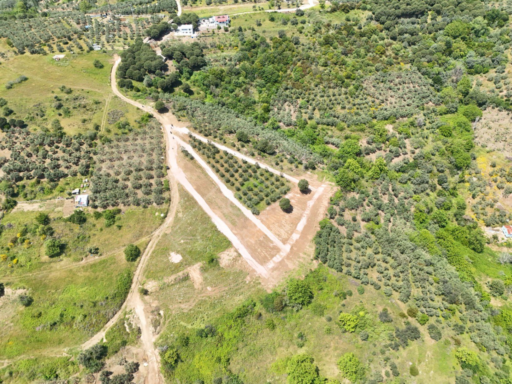 BALIKESİR ERDEK TATLISU SATILIK HOBİ BAHÇESİ 2